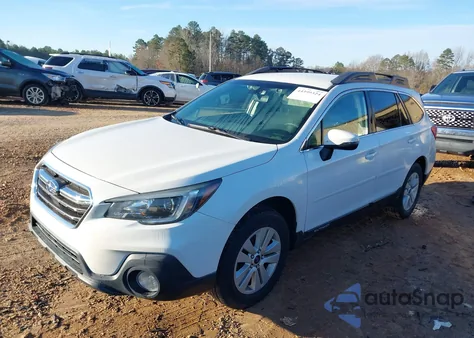 2019 Subaru Outback 2.5I Premium из США, поврежденный, VIN 4S4BSAFCXK3336584